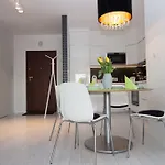 Lenzo Lägenhet